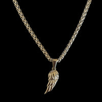 Stylish Minimalist Chains